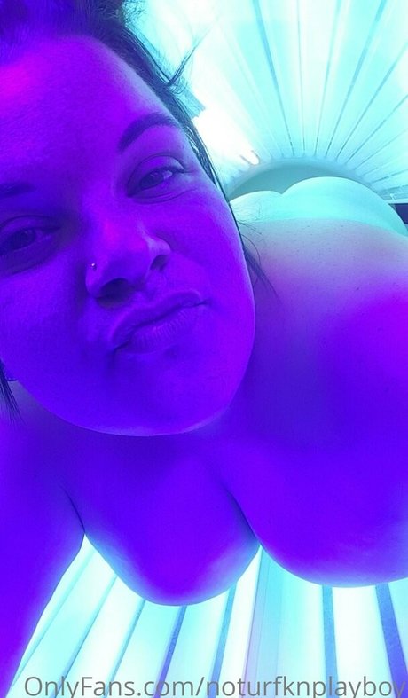 Foto desnuda filtrada de OnlyFans de Noturfknplayboy