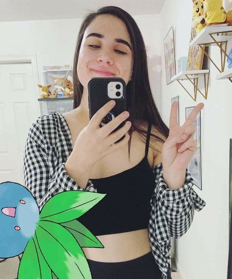Nahá fotka uniklých OnlyFans od Shiningedith