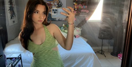 Foto nua vazada do OnlyFans de Cinnamonxbuns