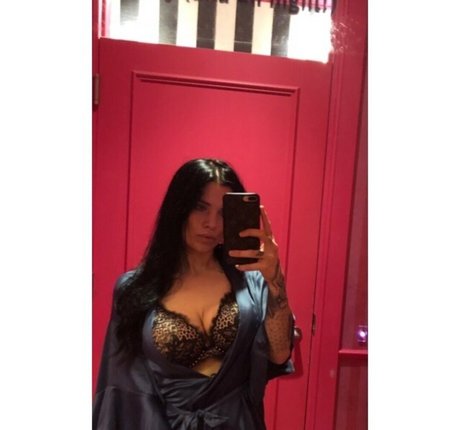 Naken lekkede OnlyFans-bilde av Alyssa Tognetti