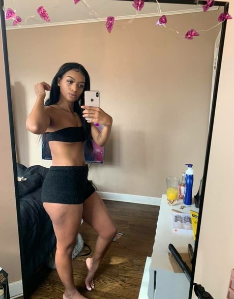 Honeyqoldd OnlyFans