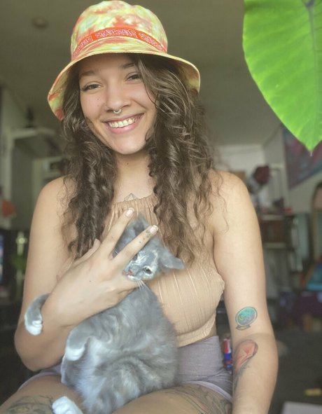 Naken lekkede OnlyFans-bilde av Rainbownymph
