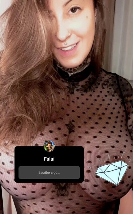 Nahá fotka uniklých OnlyFans od Chris Hensel