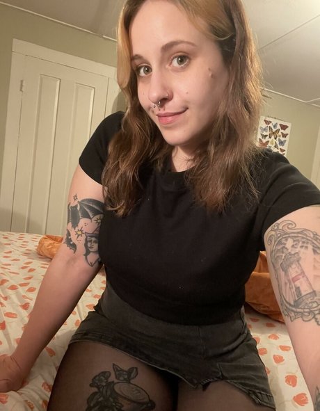 Hunnyymustarddx OnlyFans泄露裸照