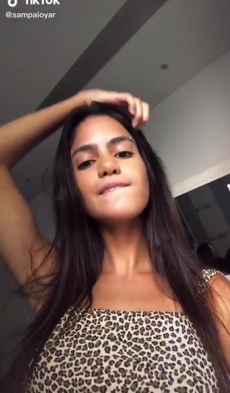 Nøgent lækket OnlyFans-billede af Yasmin Sampaio