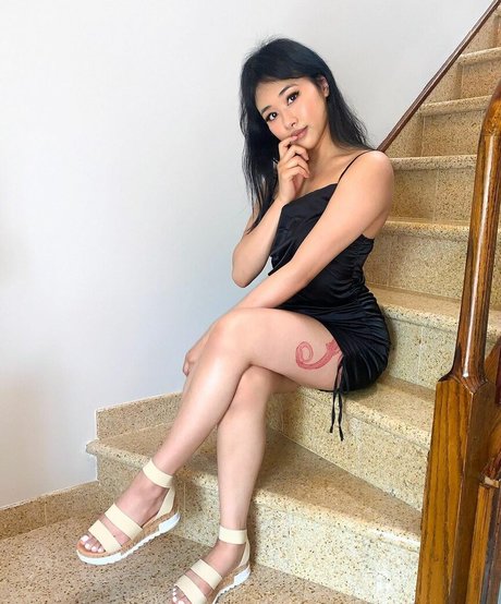 Nahá fotka uniklých OnlyFans od Trcyngyn