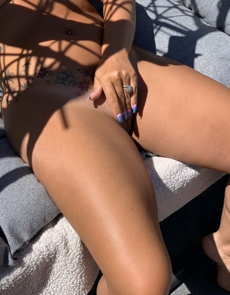 Ukhotwife
