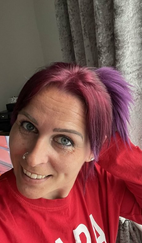 Ukhotwife