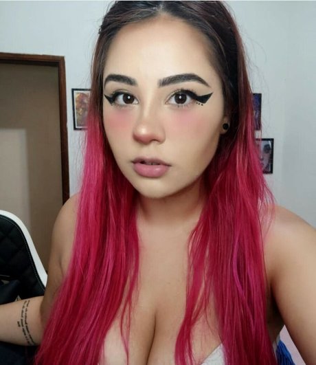 Foto di nudo di fuga di OnlyFans di Isabela Barri