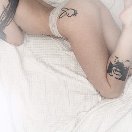 Обнаженная фотография утечки OnlyFans от Annawerty