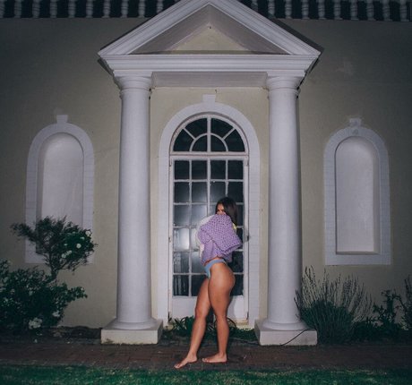 Nagie wyciekłe zdjęcie OnlyFans od Nadia Jaftha