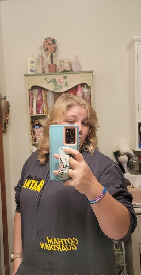 Katiebugkitty122