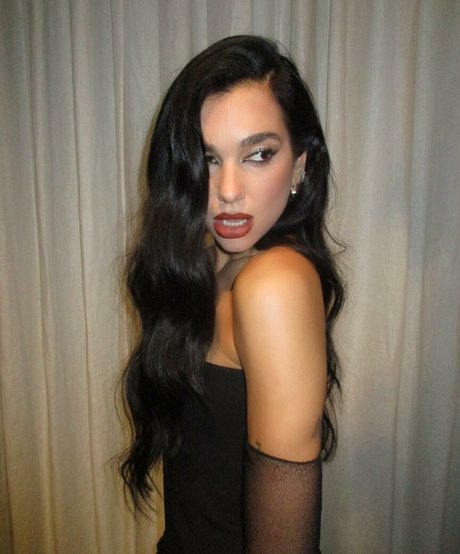 Dua Lipa