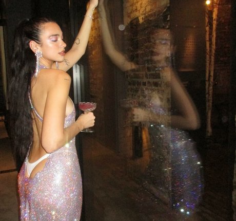 Dua Lipa