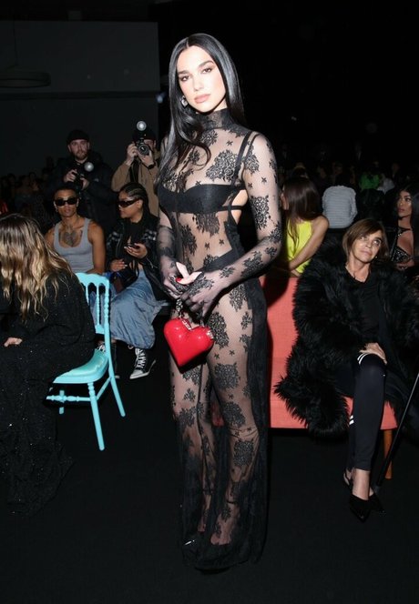 Dua Lipa