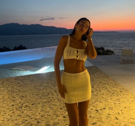 Dua Lipa