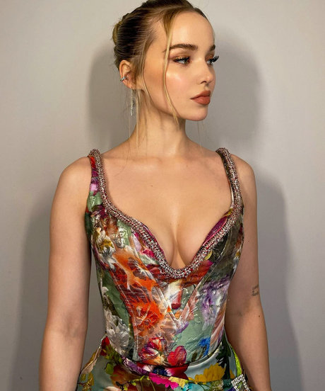 Dove Cameron