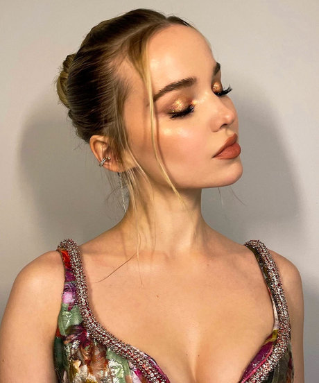 Dove Cameron