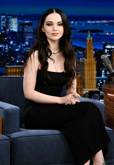 Dove Cameron
