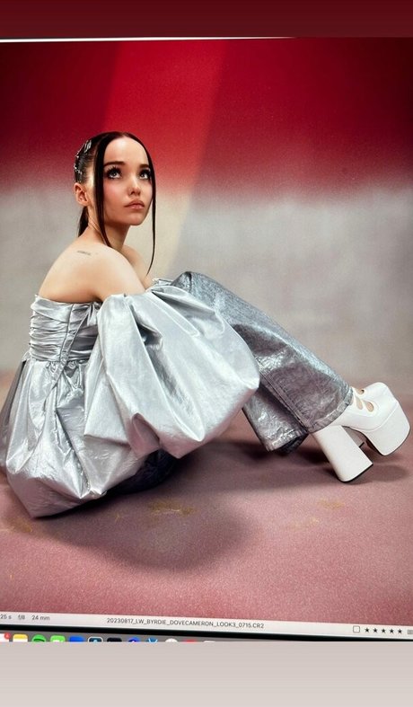 Dove Cameron