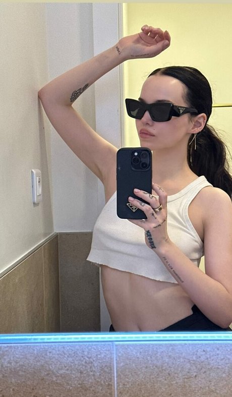 Dove Cameron