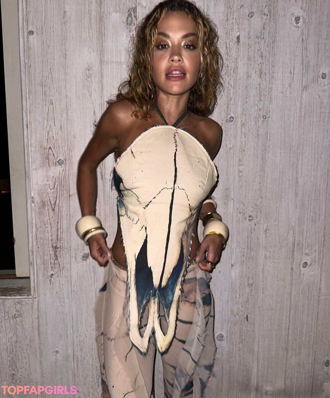 Nahá fotka uniklých OnlyFans od Rita Ora #1178