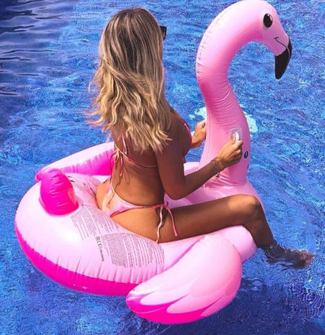 Alasti lekkinud OnlyFans-i pilt Christine Mcguinness