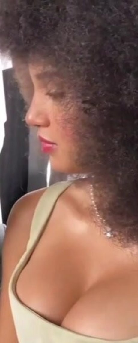Sofia Wylie  nude leaked OnlyFans photo