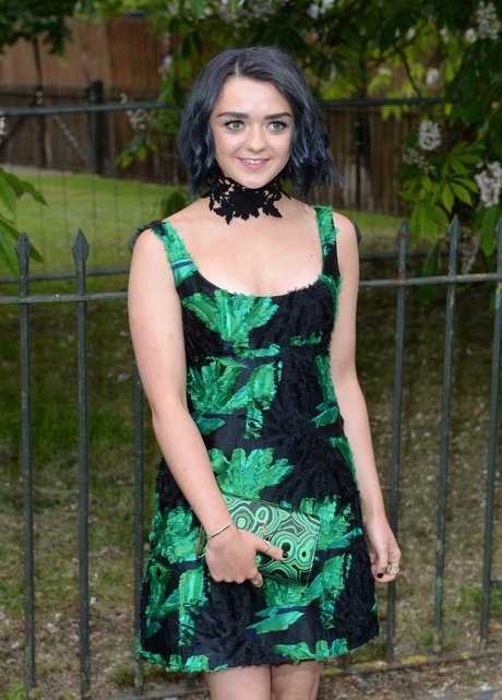 Maisie Williams OnlyFans泄露裸照