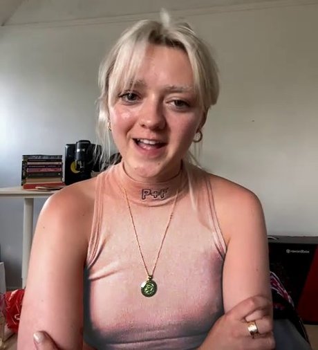Maisie Williams