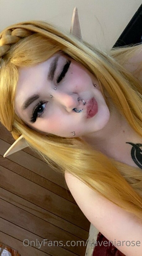 Saveniarose