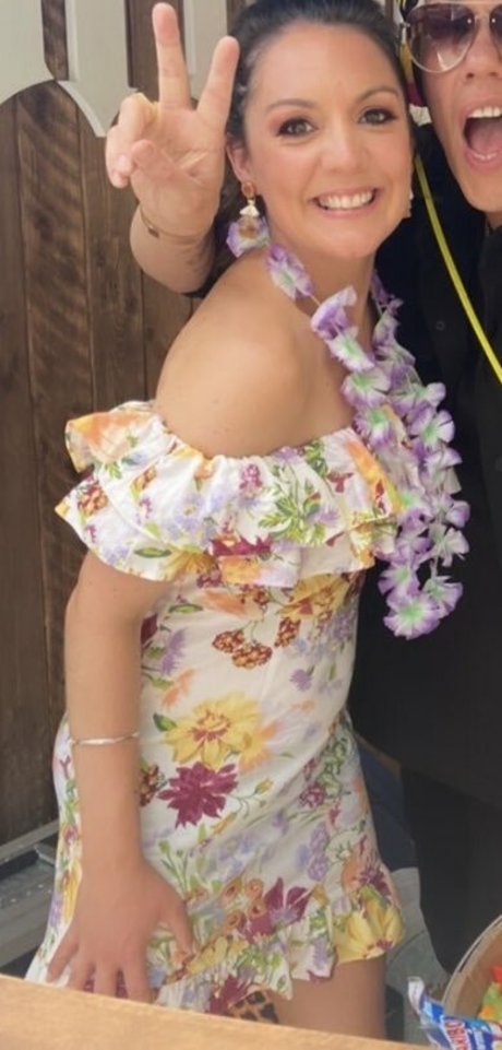 Laura Tobin