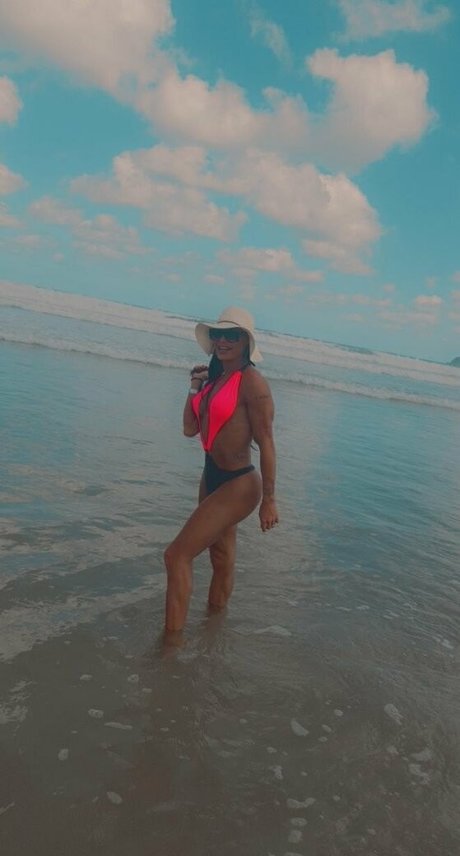 Magalylilith OnlyFans泄露裸照