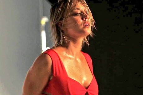 Kaley Cuoco