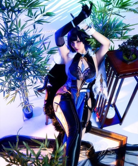 Ying Tze