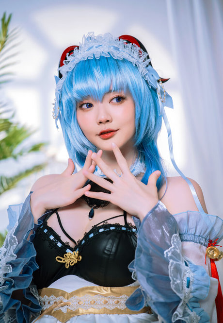Ying Tze