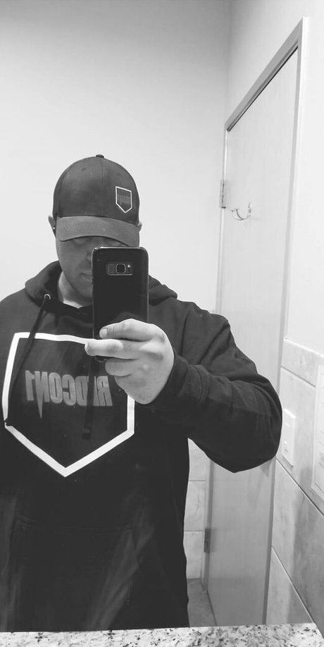 Realbrandon818  nude leaked OnlyFans photo