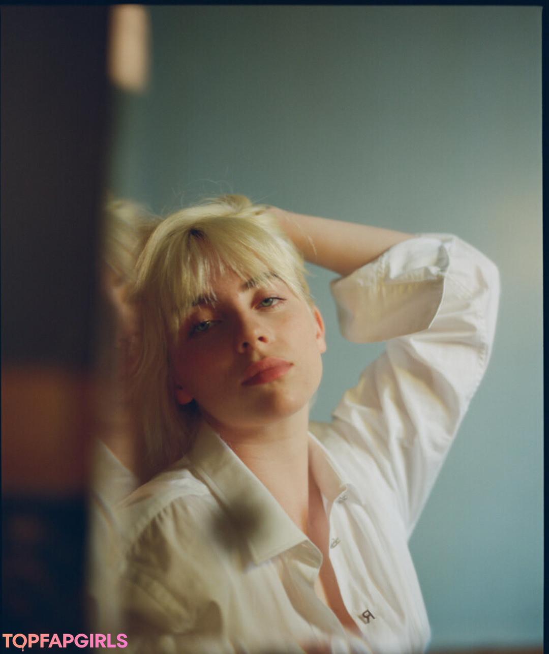 Nahá fotka uniklých OnlyFans od Billie Eilish #1566