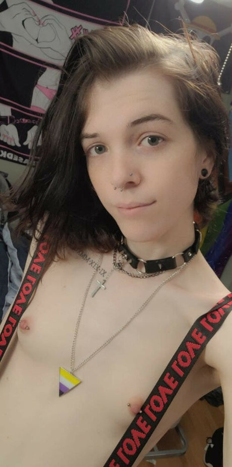 Nahá fotka uniklých OnlyFans od Awwtumndabottom