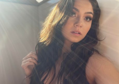 Skye Dolecki