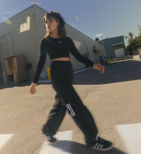 Nacktes geleaktes OnlyFans-Foto von Jenna Ortega
