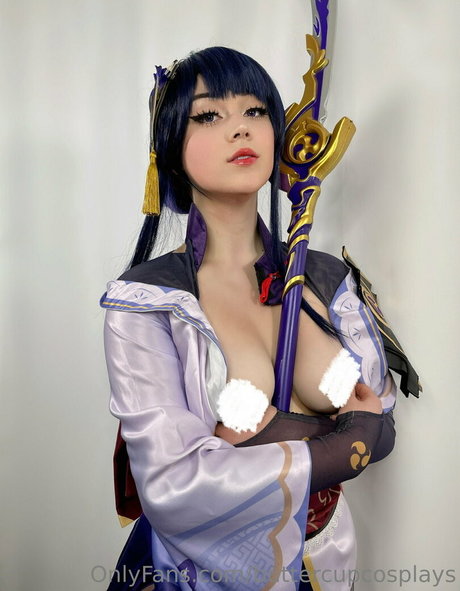 Buttercup Cosplays