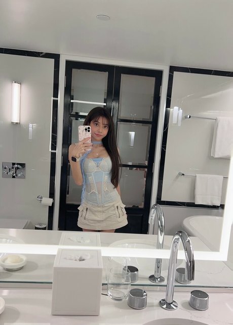 Eeeveenara