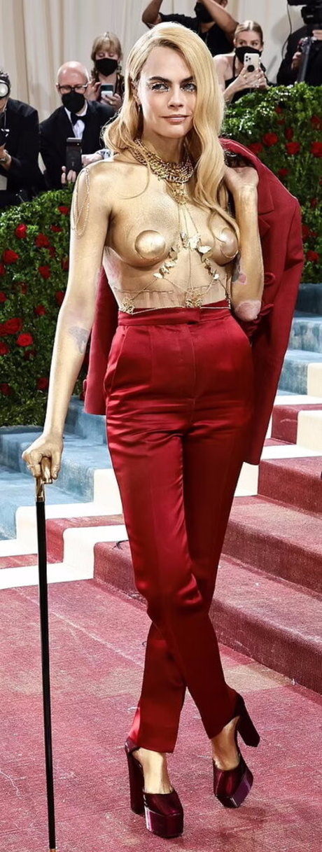 Cara Delevingne