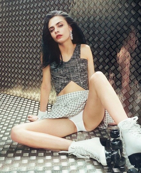 Cara Delevingne