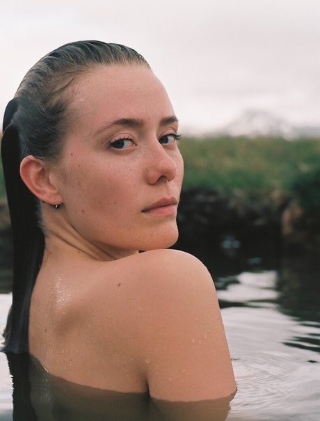 Nahá fotka uniklých OnlyFans od Berta Andrea Sndal
