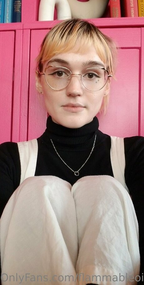 Claire Tennebrarum