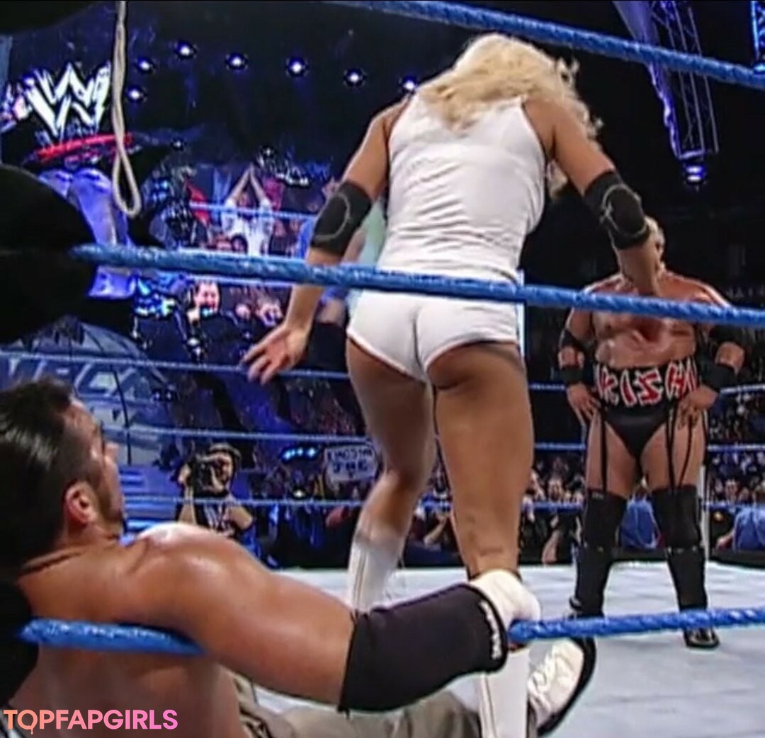Nahá fotka uniklých OnlyFans od Torrie Wilson #1796