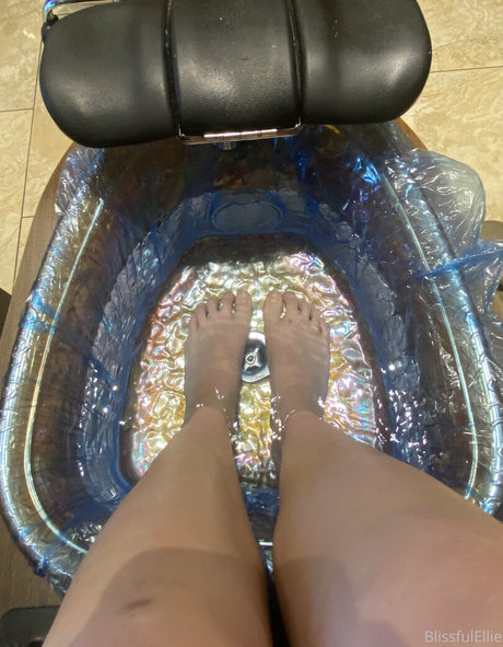 Blissfulellie