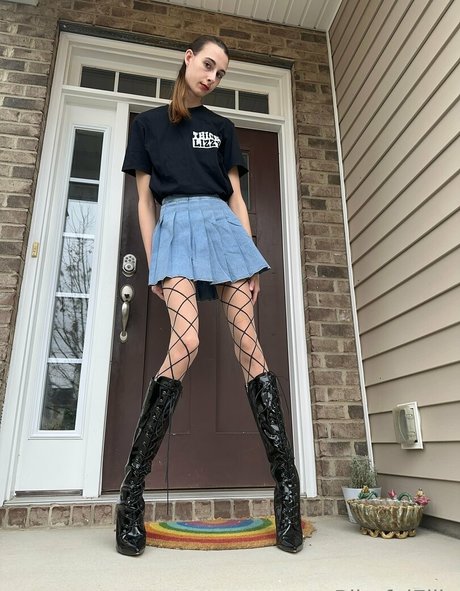 Blissfulellie